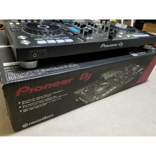 Pioneer(パイオニア)のpionner DJ XDJ-RX　スピーカー付き 楽器のDJ機器(DJコントローラー)の商品写真