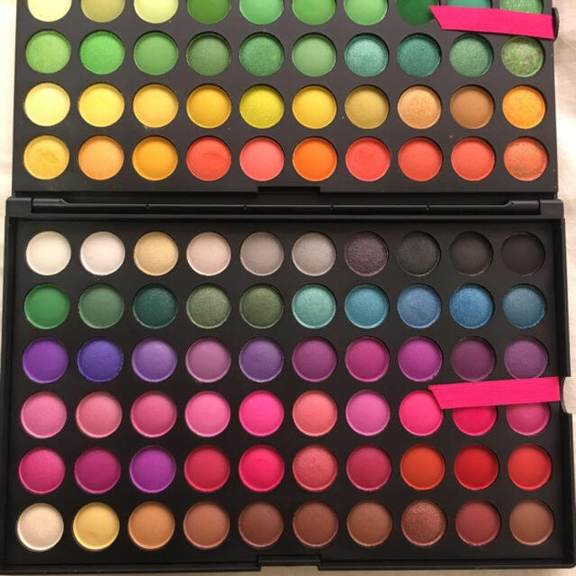 Coastal Scents(コースタルセンツ)のCoastal Scents 120 Palette One コスメ/美容のベースメイク/化粧品(アイシャドウ)の商品写真