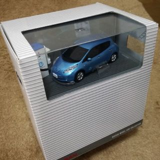 日産 リーフ ラジコン  KYOSHO Mini-Z Lit (ホビーラジコン)