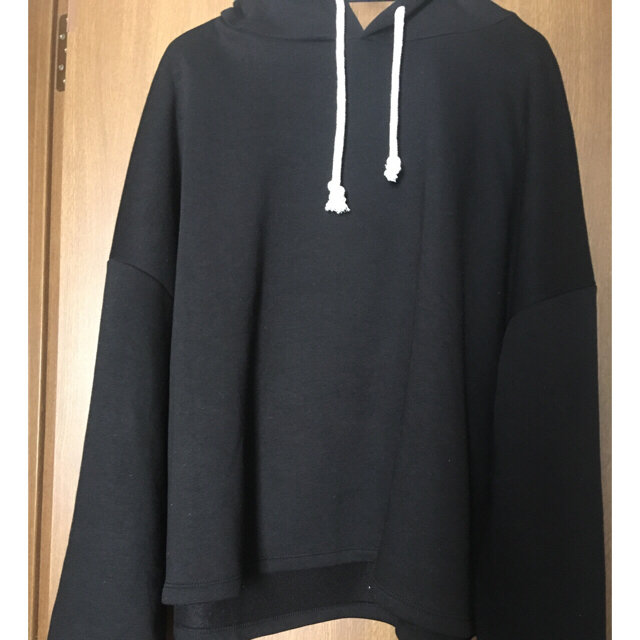 ZARA(ザラ)のcc_mlt74様専用 レディースのトップス(パーカー)の商品写真