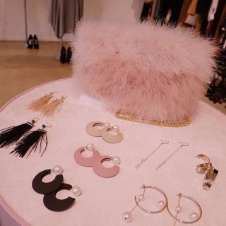 リエンダ(rienda)のrienda ノベルティー fur bag(ハンドバッグ)