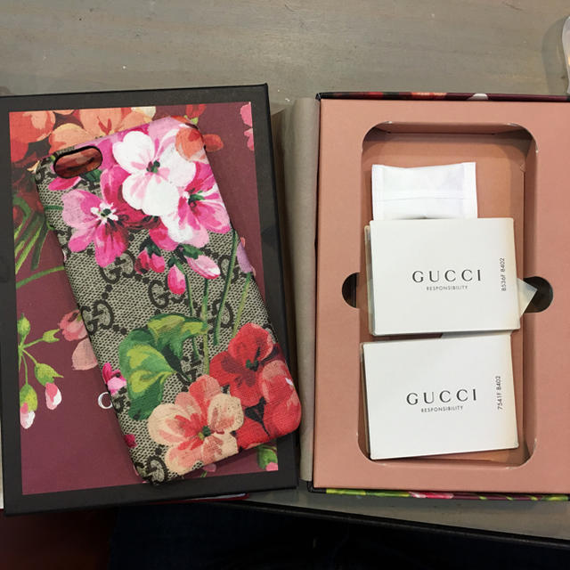 Gucci - iPhoneケース 6／6s グッチの通販 by 934351's shop｜グッチならラクマ