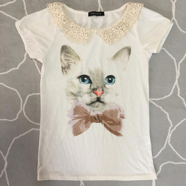 猫 Tシャツ 白  レディースのトップス(Tシャツ(半袖/袖なし))の商品写真