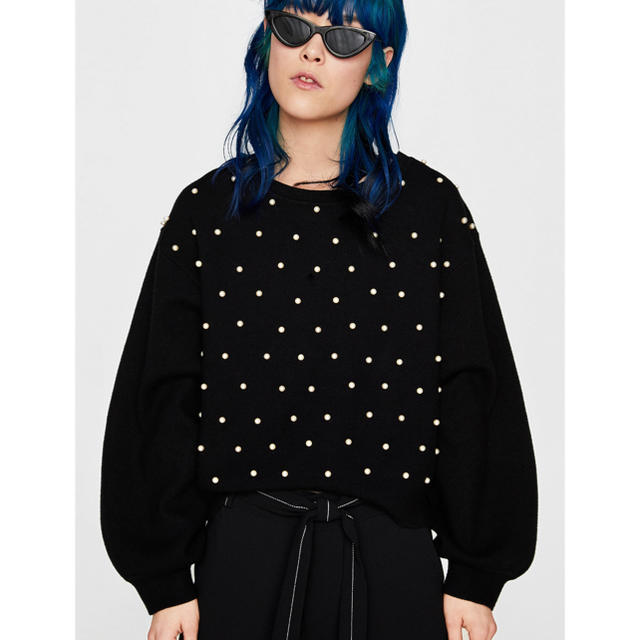 ZARA(ザラ)のパールがいっぱい😍‼️ ZARA 新品 パール付きセーター ニット レディースのトップス(ニット/セーター)の商品写真