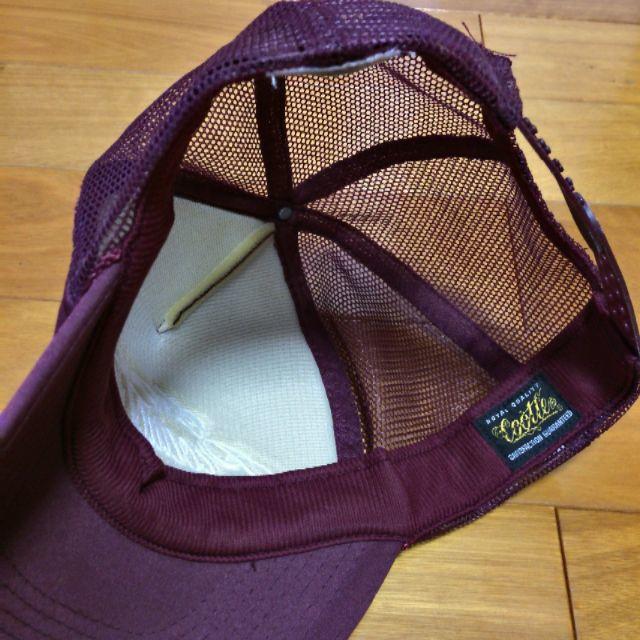 COOTIE(クーティー)のメッシュキャップ　ワインレッド メンズの帽子(キャップ)の商品写真