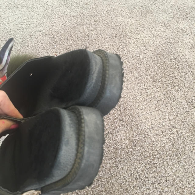 UNITED ARROWS(ユナイテッドアローズ)のファー サンダル  レディースの靴/シューズ(サンダル)の商品写真
