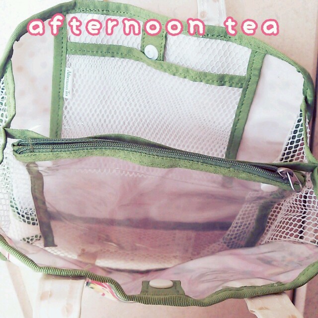 AfternoonTea(アフタヌーンティー)の旅行や温泉に☆ビニールバニティーbag レディースのバッグ(スーツケース/キャリーバッグ)の商品写真