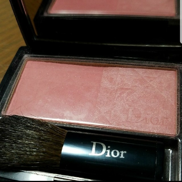 Christian Dior(クリスチャンディオール)のディオールチーク　829 コスメ/美容のベースメイク/化粧品(チーク)の商品写真