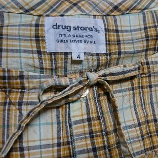 ドラッグストアーズ(drug store's)の☆お値下げ中☆ drug store's パッチワークの可愛いシャツ(シャツ/ブラウス(半袖/袖なし))