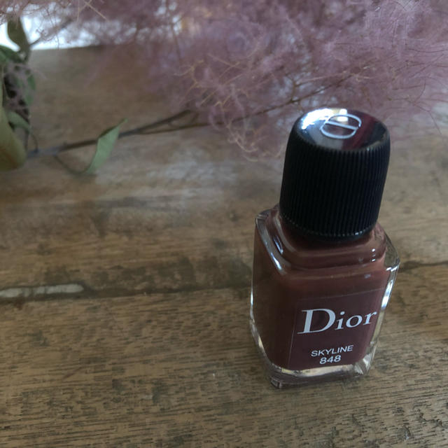 Dior(ディオール)のDior ヴェルニ 848 SKYLIKE 限定完売色 美品 コスメ/美容のネイル(マニキュア)の商品写真