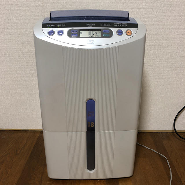 日立(ヒタチ)のHITACHI 除湿機 18ℓ スマホ/家電/カメラの生活家電(加湿器/除湿機)の商品写真