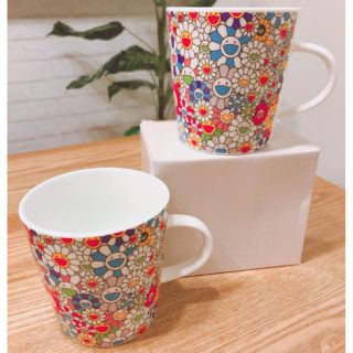 キャスキッドソン(Cath Kidston)の【限定品】 村上隆 フラワーマグカップ お花 かわいい(グラス/カップ)