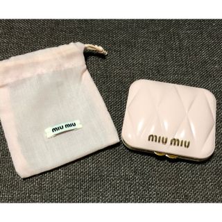 ミュウミュウ(miumiu)の最終値下げ！！miumiu 、ノベルティ、ミラー(ミラー)