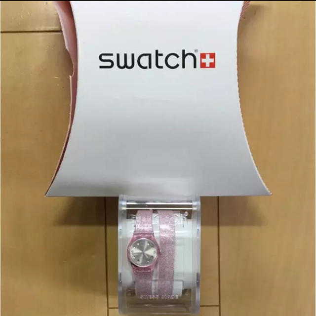 swatch(スウォッチ)の新品未使用 スウォッチ ピンク レディースのファッション小物(腕時計)の商品写真