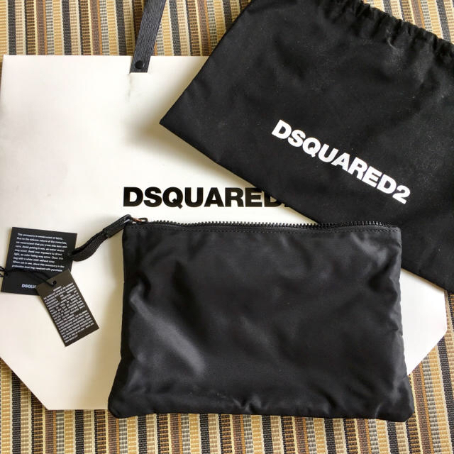 DSQUARED2/ディースクエアード　クラッチバッグ　セカンドバッグ　ブラック