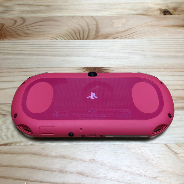 PlayStation Vita(プレイステーションヴィータ)のプレステビータ PlayStation vita エンタメ/ホビーのゲームソフト/ゲーム機本体(携帯用ゲーム機本体)の商品写真