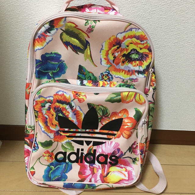 Adidas アディダス 花柄リュックの通販 By Ma S Shop アディダスならラクマ