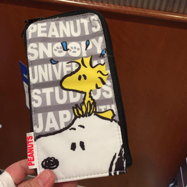 Snoopy 送料0円 Usj ユニバーサルスタジオ スヌーピー ペンケースの通販 By まいきー S Shop スヌーピーならラクマ