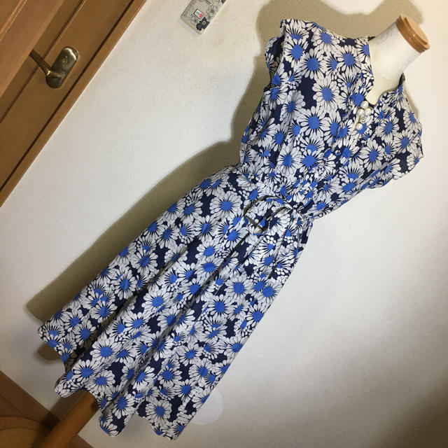 LAURA ASHLEYの花柄コットンワンピース サイズ11号、L