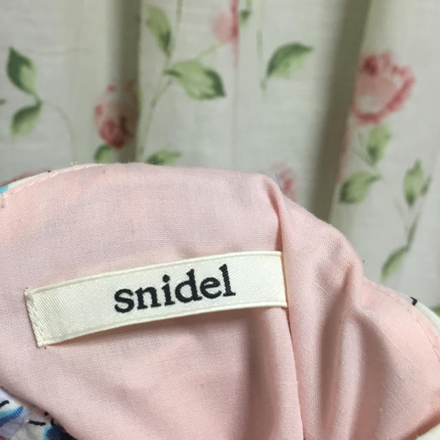 SNIDEL(スナイデル)の【snidel】リゾート風 ミニワンピース レディースのワンピース(ミニワンピース)の商品写真