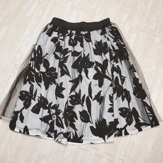 トッコ(tocco)のtocco closet 花柄スカート(ひざ丈スカート)