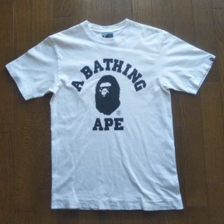 アベイシングエイプ(A BATHING APE)のア　ベイシングエイプ　ムック本限定　ラインストーンTシャツ(Tシャツ/カットソー(半袖/袖なし))