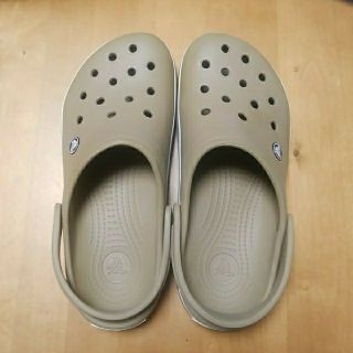 クロックス(crocs)の中古　クラシック クロッグ

(サンダル)