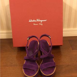 サルヴァトーレフェラガモ(Salvatore Ferragamo)のフェラガモ ヒールサンダル(ハイヒール/パンプス)