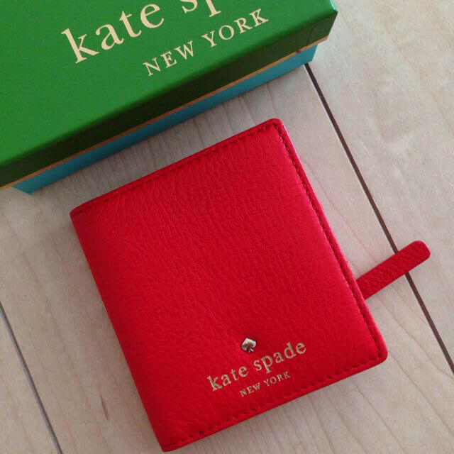 kate spade new york(ケイトスペードニューヨーク)のケイトスペード スモール財布 レディースのファッション小物(財布)の商品写真
