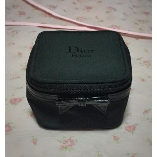 ディオール(Dior)の新品未使用 Dior 黒のリボン付きサテンポーチ  ノベルティ  アクセサリー(ポーチ)