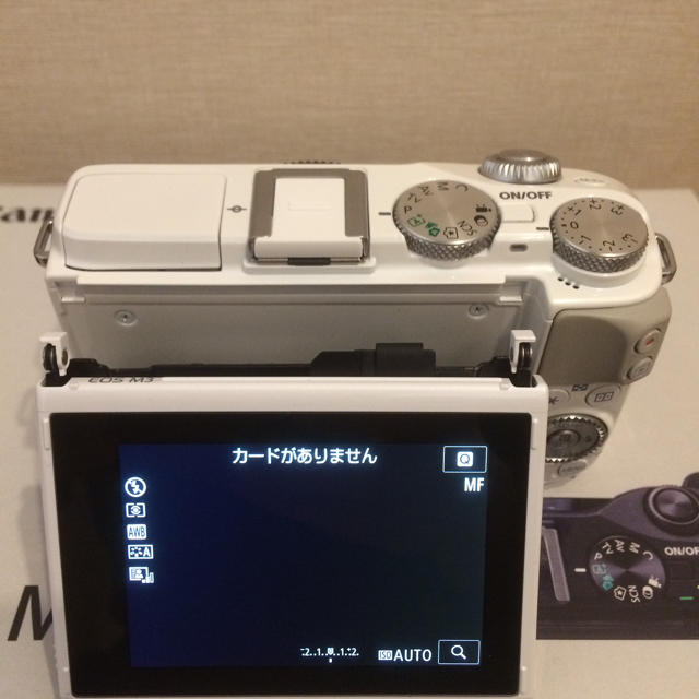 最終 送料込 キャノン EOS M3 1