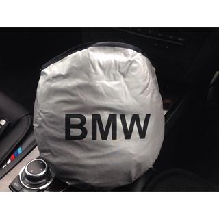 ビーエムダブリュー(BMW)のBMW オリジナルサンシェード シルバー　新品未使用(車種別パーツ)