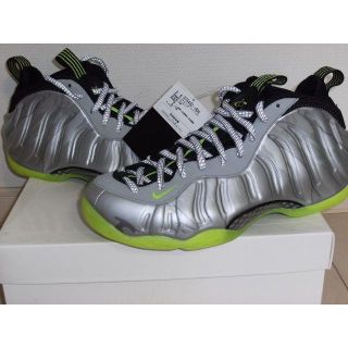 ナイキ(NIKE)の完売タイガーストライプポジット！AIR FOAMPOSITE ONE PRM(スニーカー)