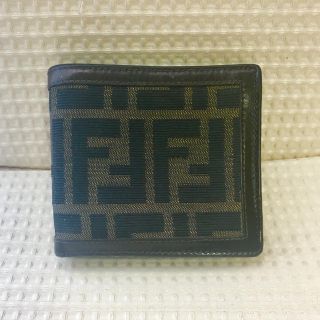 フェンディ(FENDI)のFENDI フェンディ 二つ折り 財布 男女兼用(折り財布)