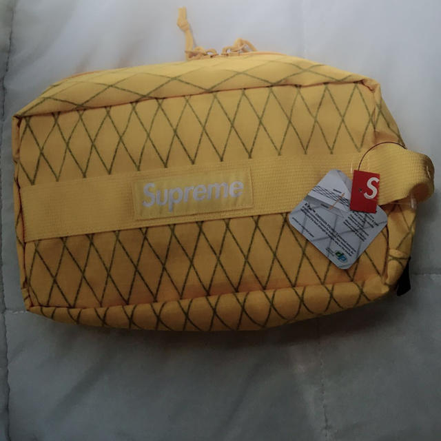 supreme shoulder bag