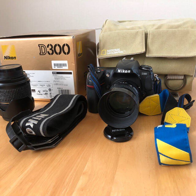 Nikon(ニコン)のNikon D300 セットです スマホ/家電/カメラのカメラ(デジタル一眼)の商品写真