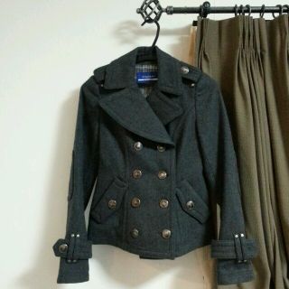 バーバリー(BURBERRY)のﾊﾞｰﾊﾞﾘｰ☆ｼｮｰﾄ丈ｺｰﾄ☆美品(ミリタリージャケット)