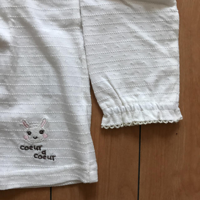 coeur a coeur(クーラクール)の新品タグ付き☆クーラクール ブラウスTシャツ 95 キッズ/ベビー/マタニティのキッズ服女の子用(90cm~)(Tシャツ/カットソー)の商品写真