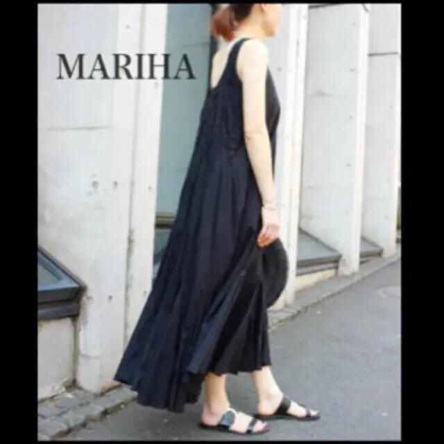 MARIHA 海の月影のドレス