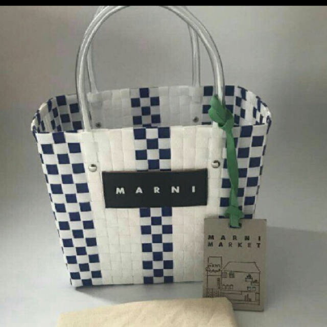Marni(マルニ)のマルニカゴバッグ レディースのバッグ(かごバッグ/ストローバッグ)の商品写真