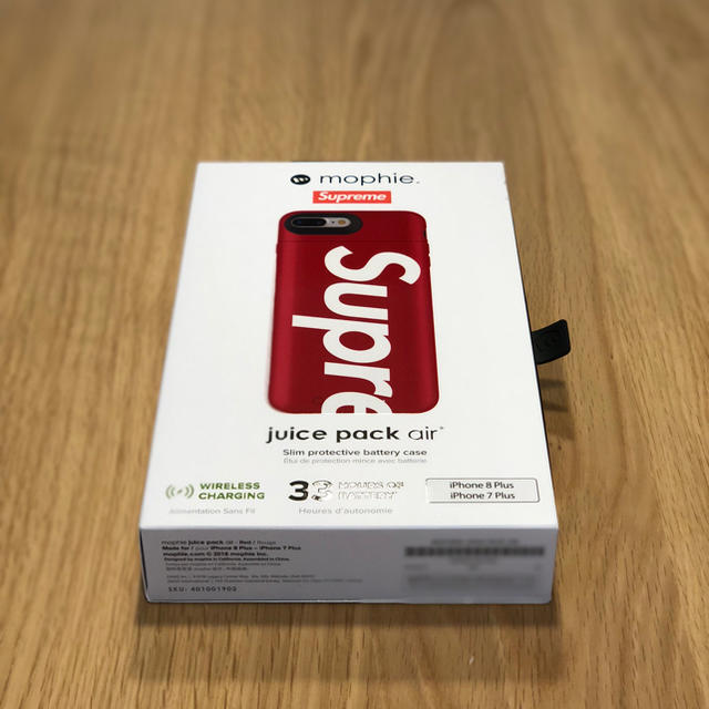 Supreme(シュプリーム)のsupreme Mophie iPhone 8 Plus Juice Pack スマホ/家電/カメラのスマホアクセサリー(iPhoneケース)の商品写真