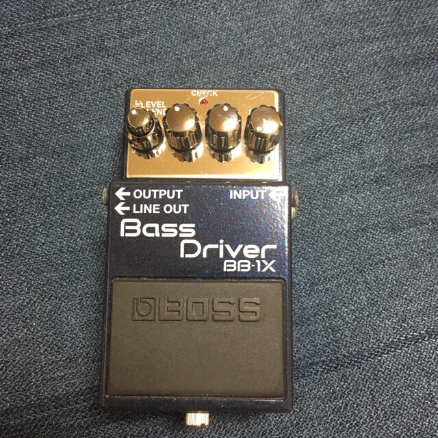 BOSS(ボス)のboss bb1-x ベース エフェクター 楽器のベース(ベースエフェクター)の商品写真