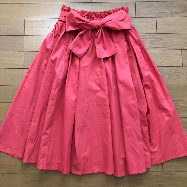merlot(メルロー)の新品♡Merlot ウエストリボンボリュームフレアスカート レディースのスカート(ひざ丈スカート)の商品写真