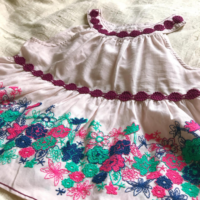 ANNA SUI mini(アナスイミニ)の新品未使用 ANNA SUI mini ワンピース サイズM キッズ/ベビー/マタニティのキッズ服女の子用(90cm~)(ワンピース)の商品写真