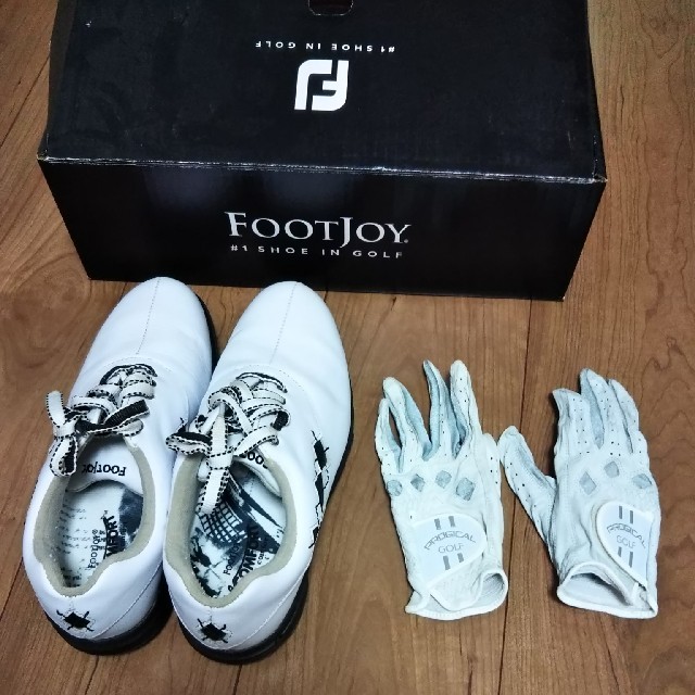 FootJoy(フットジョイ)のbini様専用 美品フットジョイFOOTJOY 23センチレディースゴルフシュ スポーツ/アウトドアのゴルフ(シューズ)の商品写真