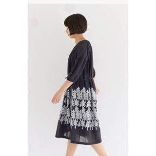 お値下げしました*ミナペルホネン land theater ワンピース