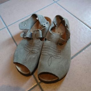 ビルケンシュトック(BIRKENSTOCK)の満月のほほえみ様専用　ビルケンシュトック  サンダル(サンダル)