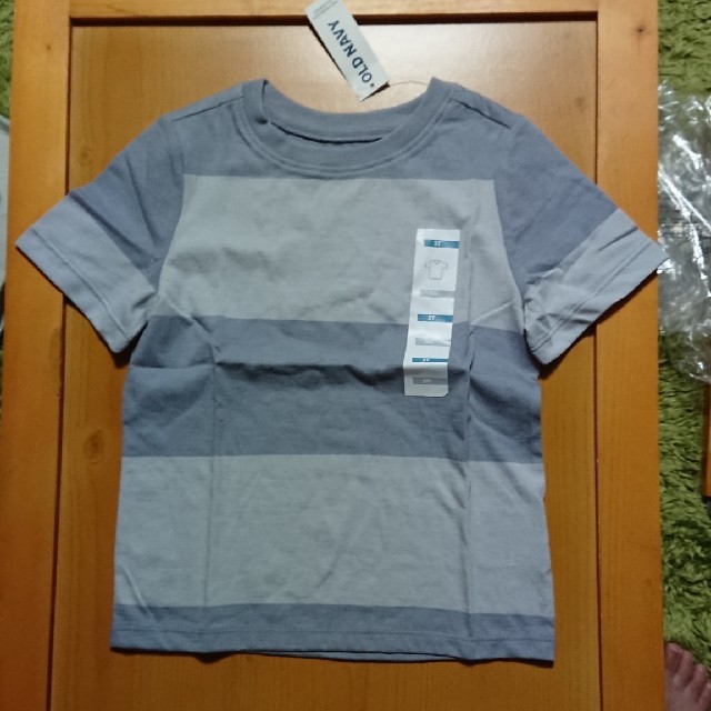 Old Navy(オールドネイビー)のOLD NAVY ボーダーＴシャツ キッズ/ベビー/マタニティのキッズ服男の子用(90cm~)(Tシャツ/カットソー)の商品写真