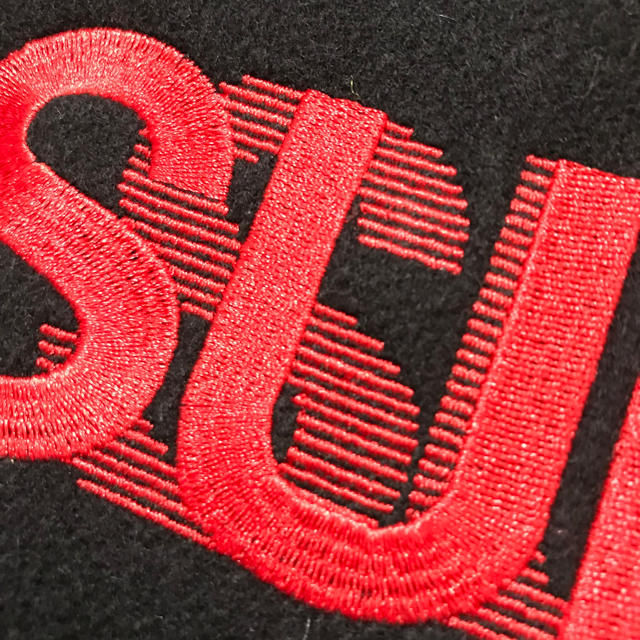 Supreme(シュプリーム)のsupreme motion logo varsity jacket 黒 M メンズのジャケット/アウター(スタジャン)の商品写真