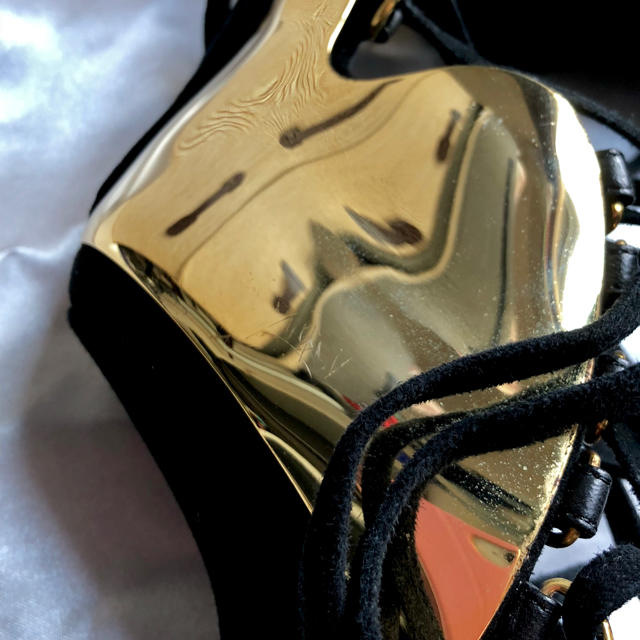 Giuseppe Zanotti Design(ジュゼッペザノッティデザイン)のジュゼッペザノッティ レースアップサンダル レディースの靴/シューズ(サンダル)の商品写真
